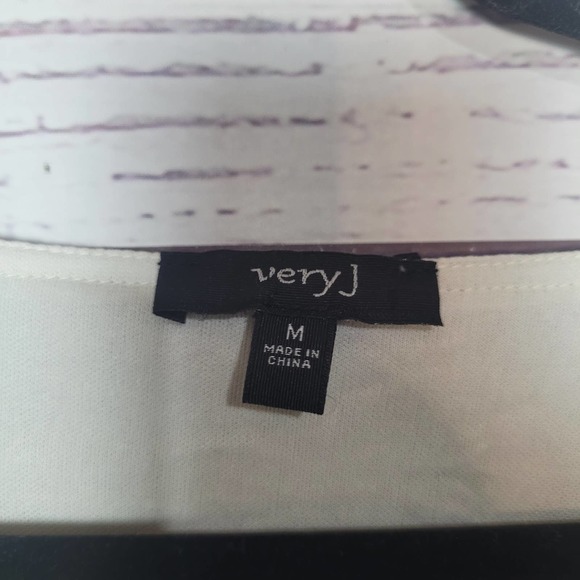 Very J Tan White Tie Dye Lace Up Front Long Sleeve Dress Womans Size Medium - Picture 4 of 5